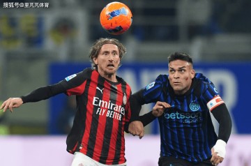 一日意甲动向:阿莱格里助米兰回归昔日模式,罗马又领跑意甲