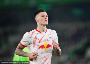 什么操作?!曝拜仁有意签德甲神锋 让凯恩改打10号位