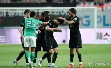 2-1巴萨开门红,曼联旧将5000万先生,欧冠9分钟双响庆祝