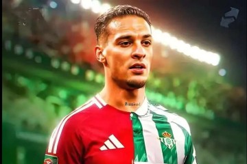 1亿水货觉醒!安东尼自降30%薪水也要逃离曼联 真爱竟是这西甲队?红魔球迷集体破防了!