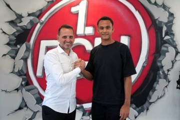 官方:拜仁后卫塔雷克-布赫曼租借加盟纽伦堡,租期一个赛季