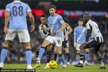 联赛杯-马尔穆什双响 曼城总分5-1纽卡晋级决赛