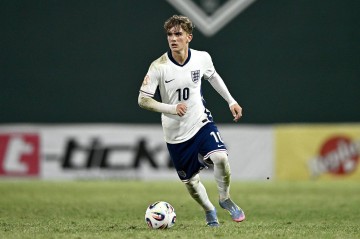 电讯报:15岁道曼能力让阿森纳惊叹,若非规则限制去年就踢一线队