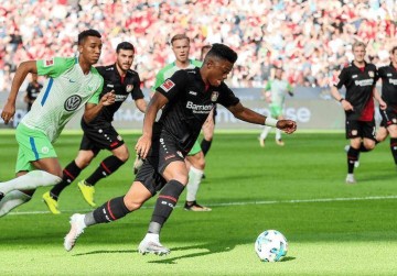 德甲焦点战前瞻:勒沃库森 VS 门兴,谁能掌控战局?