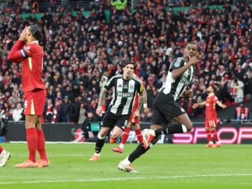 迪马济奥:利物浦想要伊萨克和奥斯梅恩,伊萨克想离开纽卡