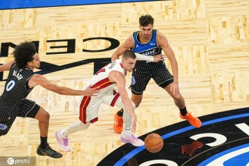 NBA杯-贝恩37分鲍威尔21分 魔术淘汰热火
